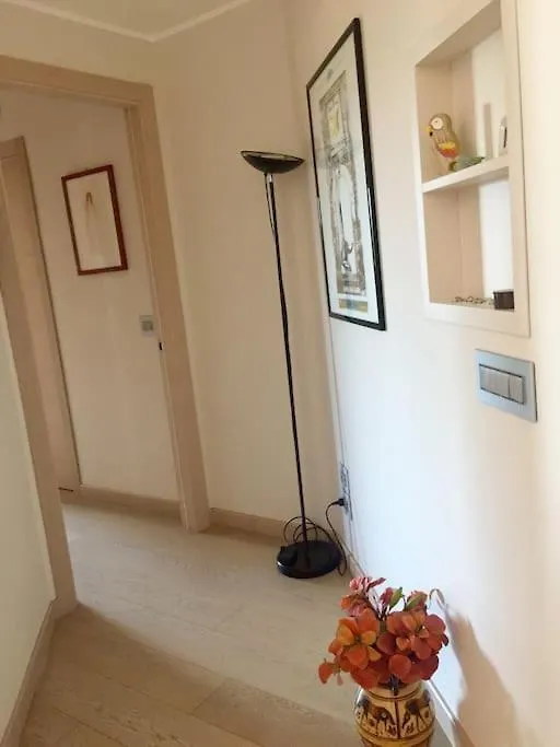 Suite Le Ginestre Sant'Agata Li Battiati 0*,  Italia